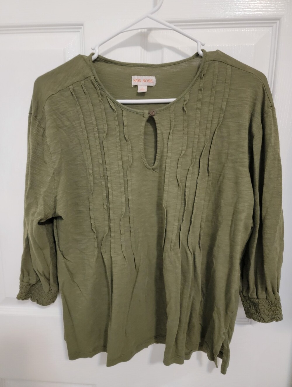 Knox Rose Women’s Medium Olive Green Boho Pintuck Top